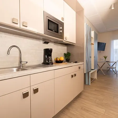 East Apart-hotel 4*